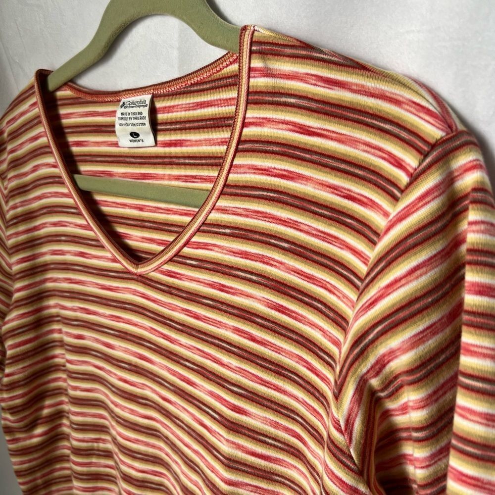 Vintage Columbia V Neck T-shirt Long Crop striped size M 100% Cotton 90’s y2k - Picture 4 of 6